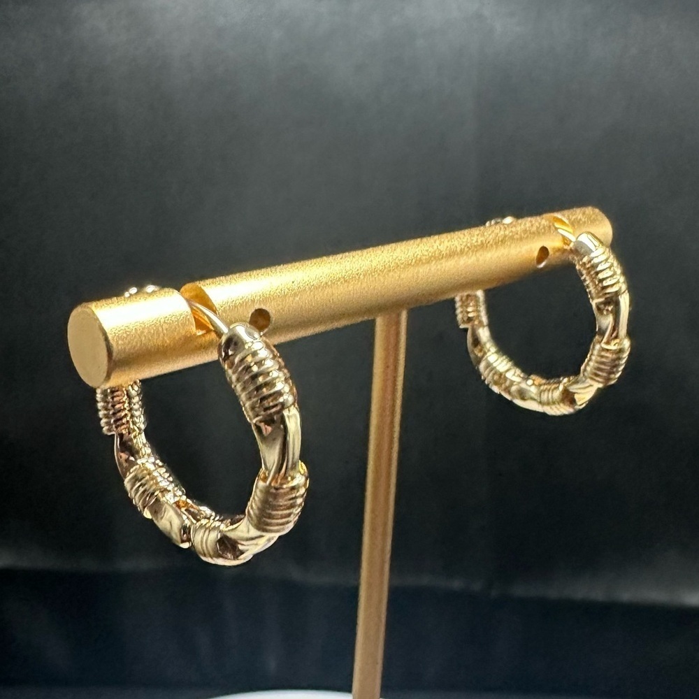 Gold Hoop Earrings – Lightweight Chunky Bamboo Style | Hypoallergenic Brass - Picture 5 of 11